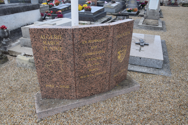 Hommage aux Morts pour la France pendant la guerre d'Algérie